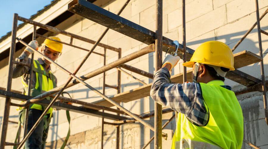 Expert flood damage restoration services in Weatogue, CT